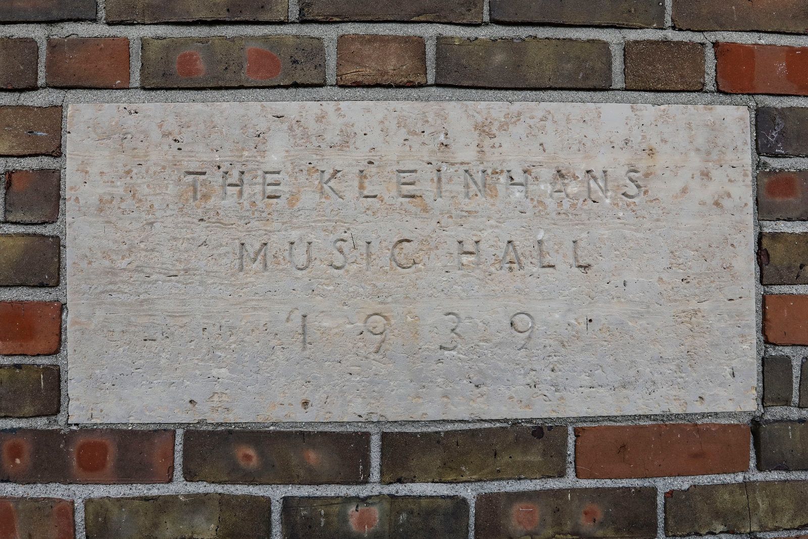 A Closer Look: In Kleinhans Music Hall, architecture that suggests music
